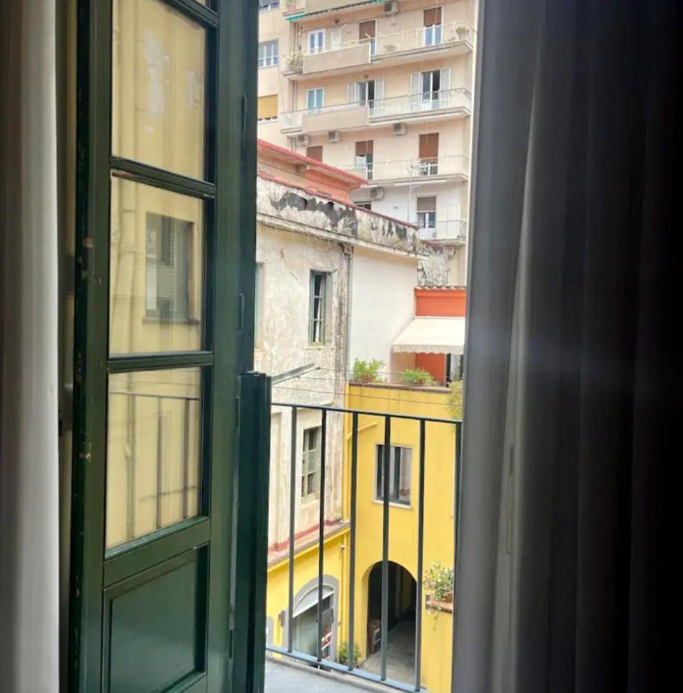 Maison Barriera - Luxury Suites - Salerno City Center 외부 사진
